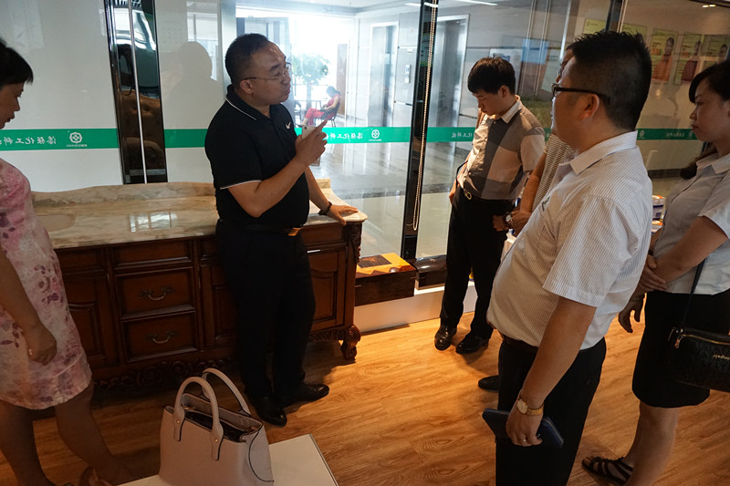 李江会长对小蝌蚪视频下载污化工的企业文化、产品品质确认