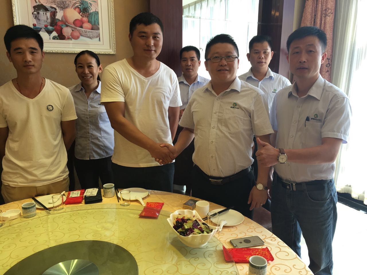 小蝌蚪视频下载污化工小蝌蚪视频黄漆厂家河北石家庄走访客户